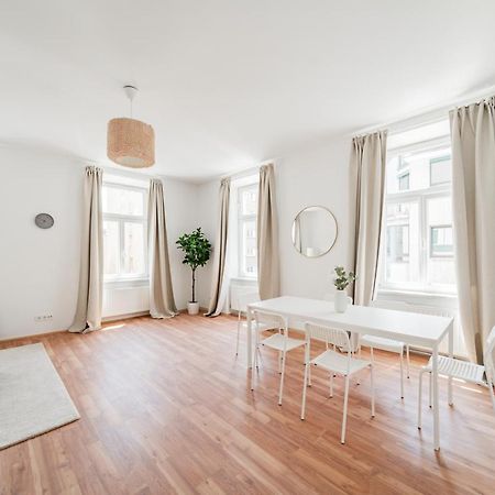 וינה Central Appartment מראה חיצוני תמונה
